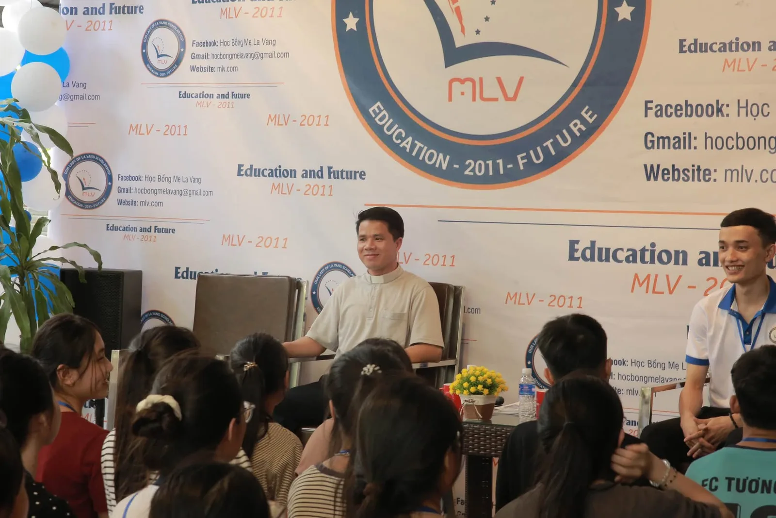 HỘI NGỘ LẦN VII | NGÀY THỨ NHẤT CHÀO ĐÓN – KHAI MẠC – GẮN KẾT